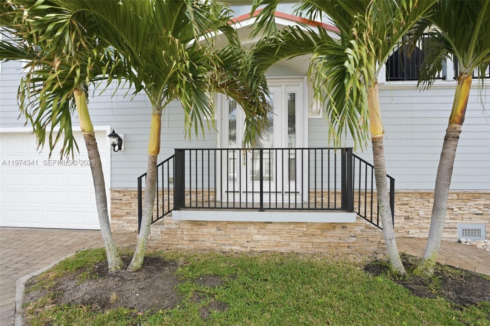 Real estate property located at 10751 Ocean, Unit B2, St Lucie, Venture Iii/venture Harbou, Jensen Beach, FL