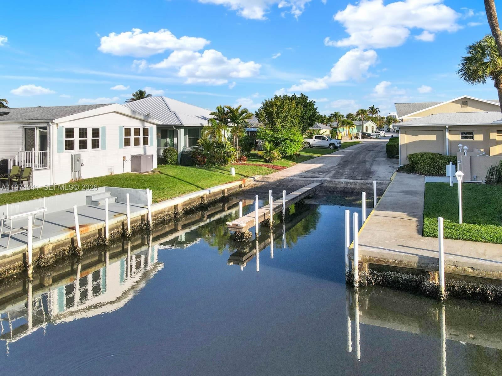 Real estate property located at 10751 Ocean, Unit B2, St Lucie, Venture Iii/venture Harbou, Jensen Beach, FL