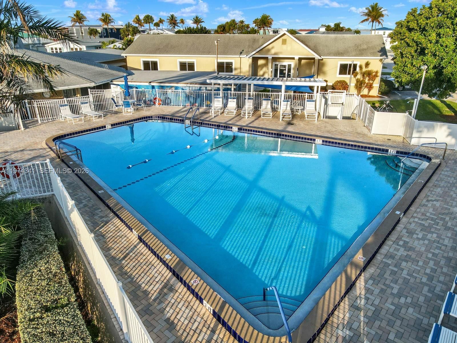 Real estate property located at 10751 Ocean, Unit B2, St Lucie, Venture Iii/venture Harbou, Jensen Beach, FL