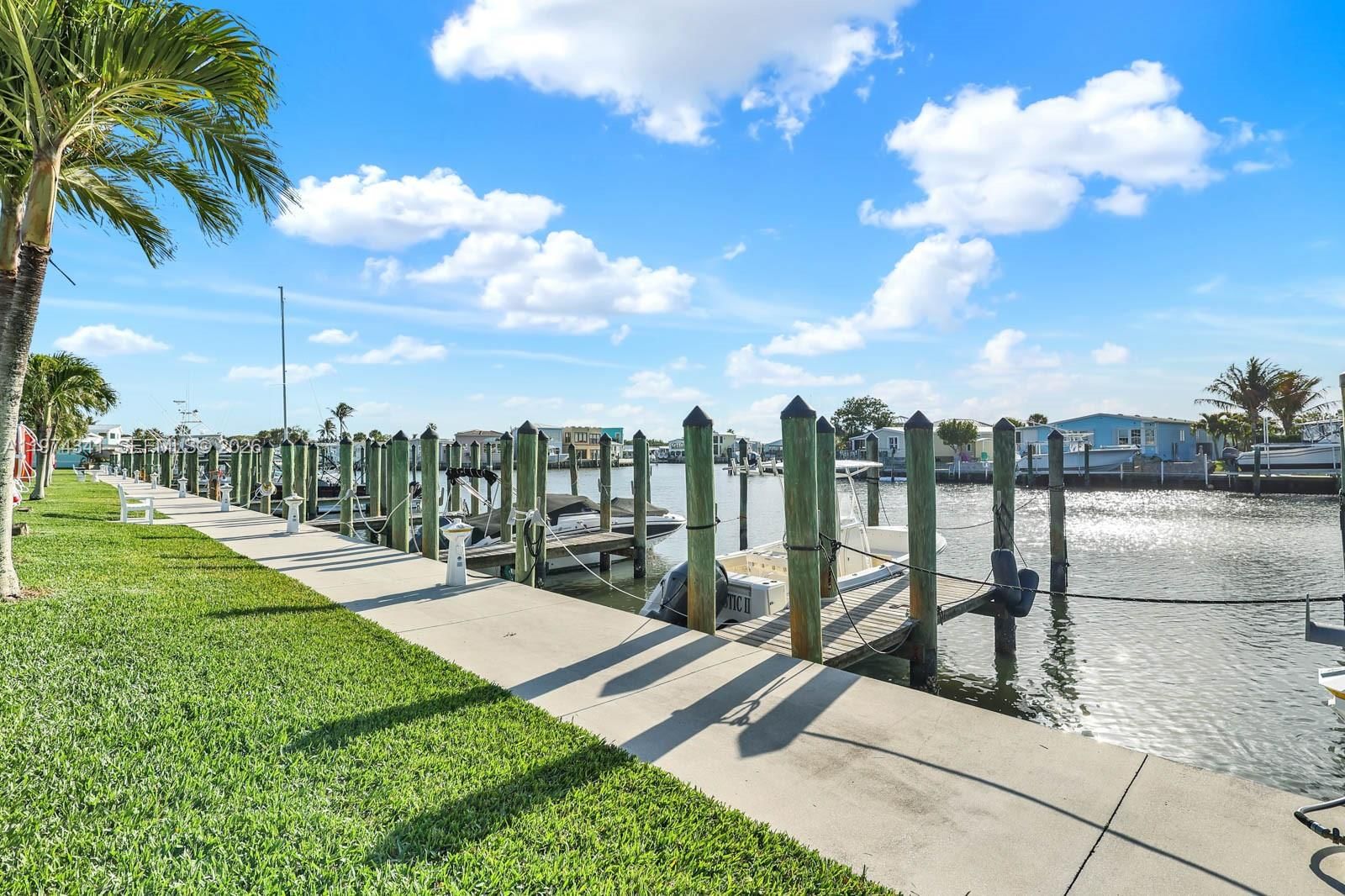 Real estate property located at 10751 Ocean, Unit B2, St Lucie, Venture Iii/venture Harbou, Jensen Beach, FL