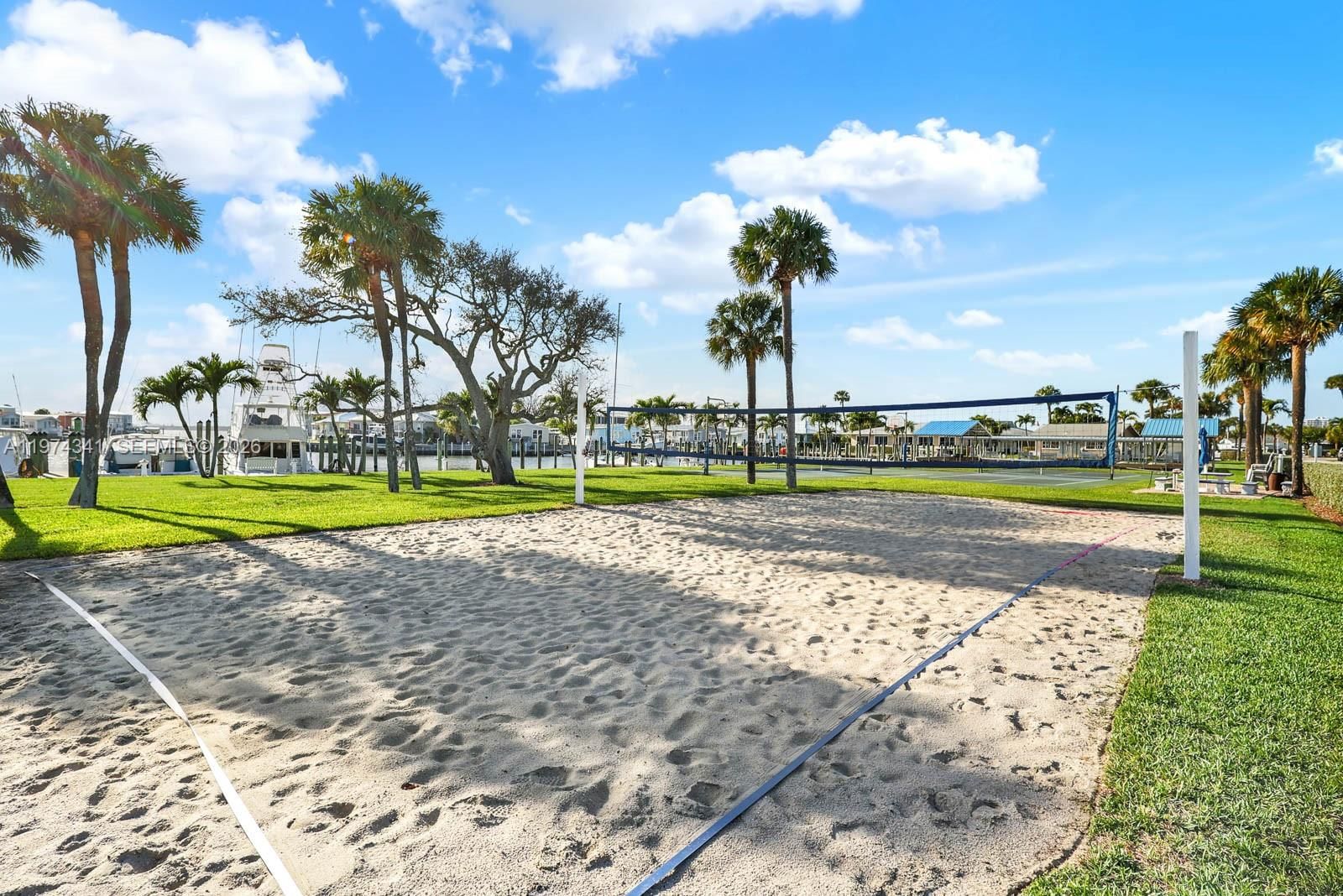 Real estate property located at 10751 Ocean, Unit B2, St Lucie, Venture Iii/venture Harbou, Jensen Beach, FL