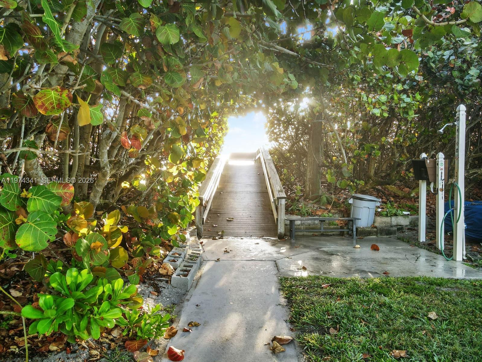 Real estate property located at 10751 Ocean, Unit B2, St Lucie, Venture Iii/venture Harbou, Jensen Beach, FL