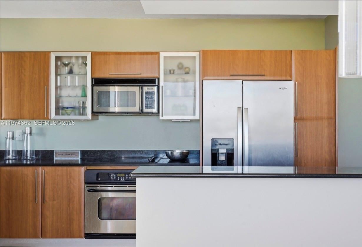 Real estate property located at 610 Las Olas Blvd #1617, Broward, The Symphony, Fort Lauderdale, FL