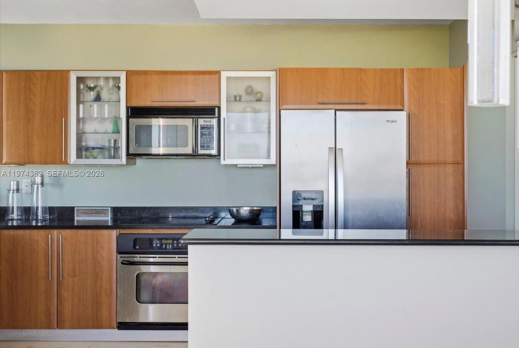 Real estate property located at 610 Las Olas Blvd #1617, Broward, The Symphony, Fort Lauderdale, FL