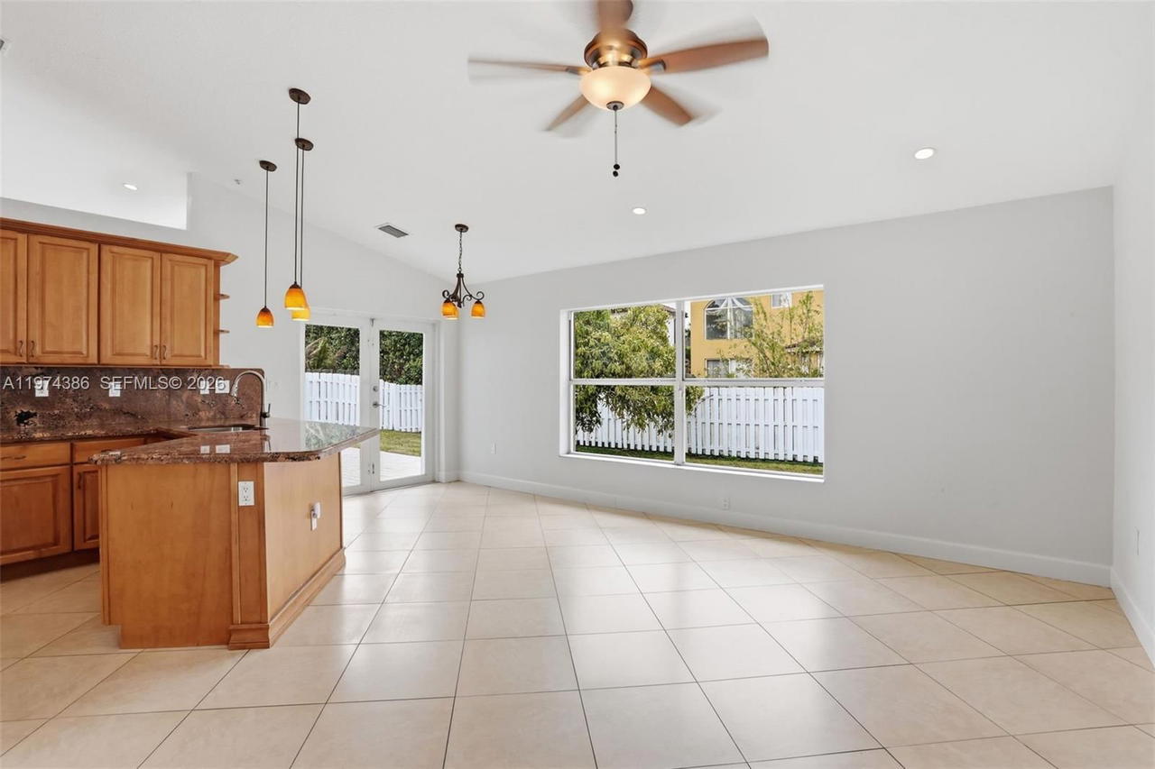 Real estate property located at 12930 20th St, Broward, Flamingo Estates, Miramar, FL