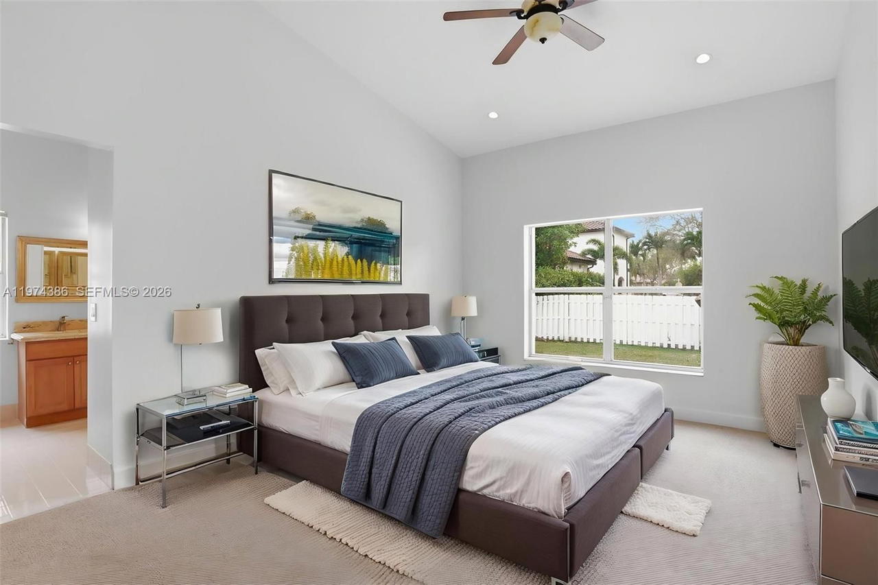 Real estate property located at 12930 20th St, Broward, Flamingo Estates, Miramar, FL