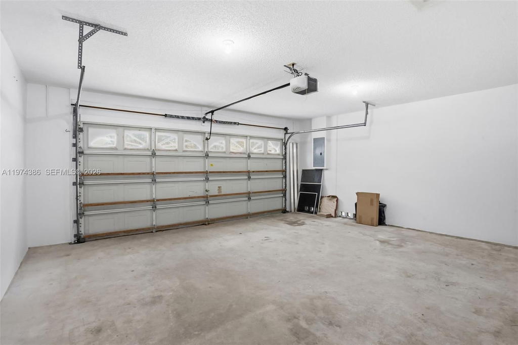 Real estate property located at 12930 20th St, Broward, Flamingo Estates, Miramar, FL