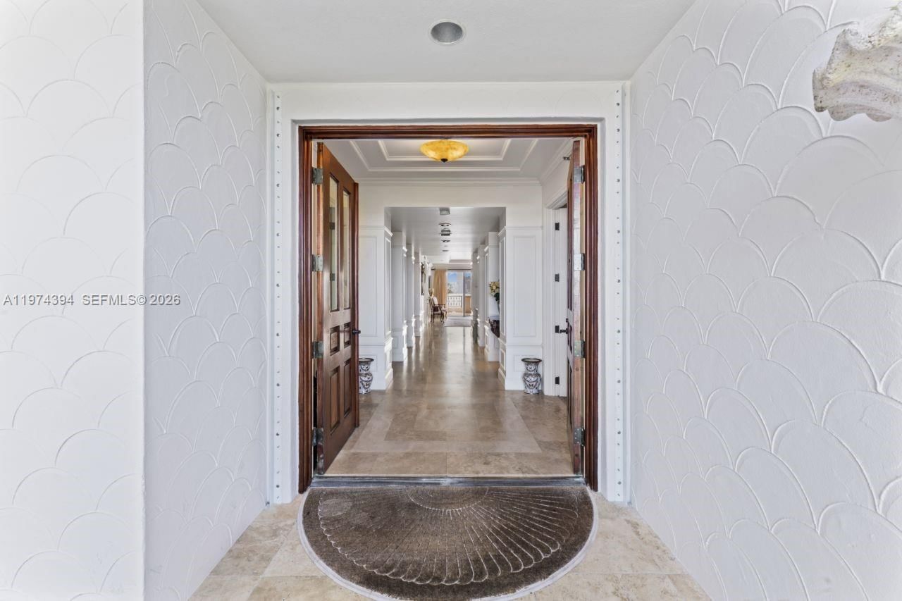 Real estate property located at 5266 Fisher Island Dr #5266, Miami-dade, Bayview Fisher Isl Condo, Miami Beach, FL