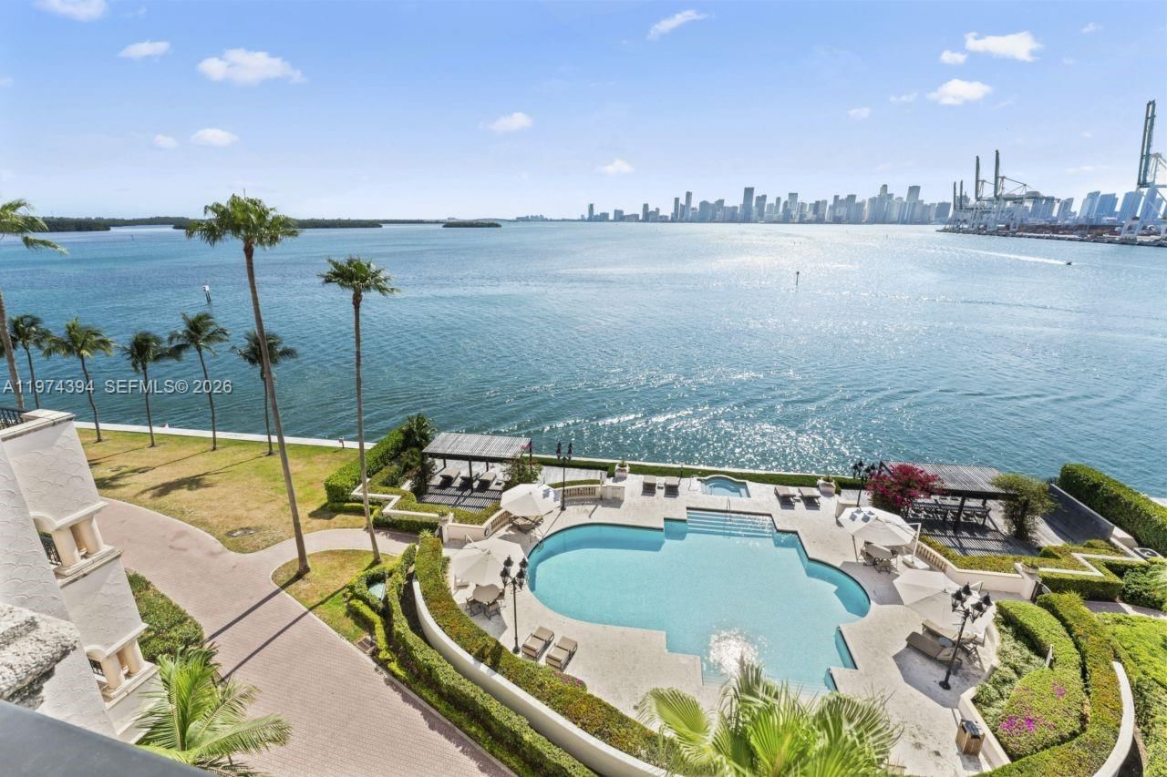 Real estate property located at 5266 Fisher Island Dr #5266, Miami-dade, Bayview Fisher Isl Condo, Miami Beach, FL
