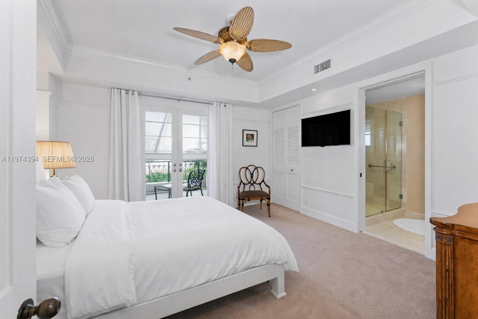 Real estate property located at 5266 Fisher Island Dr #5266, Miami-dade, Bayview Fisher Isl Condo, Miami Beach, FL