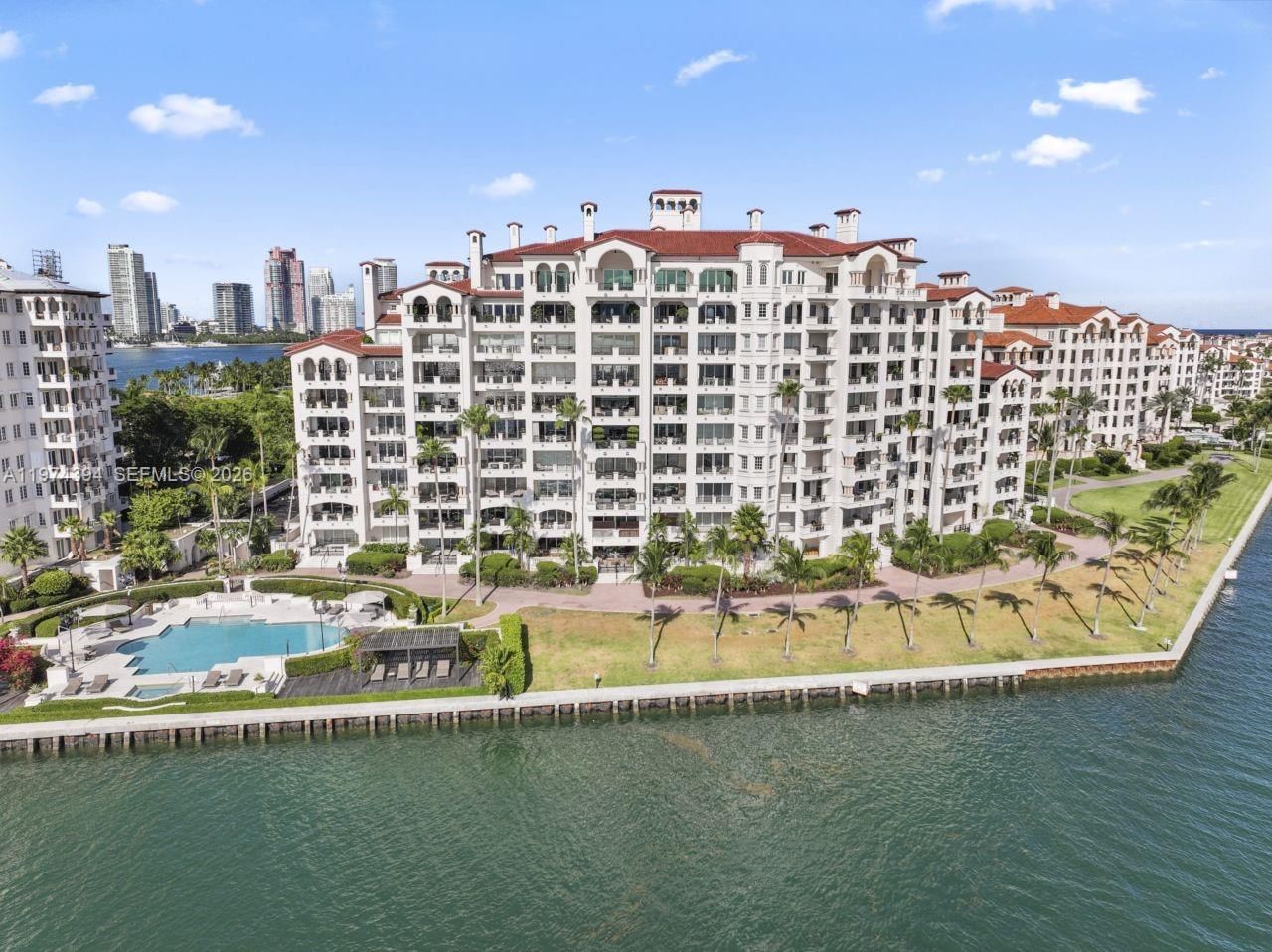 Real estate property located at 5266 Fisher Island Dr #5266, Miami-dade, Bayview Fisher Isl Condo, Miami Beach, FL