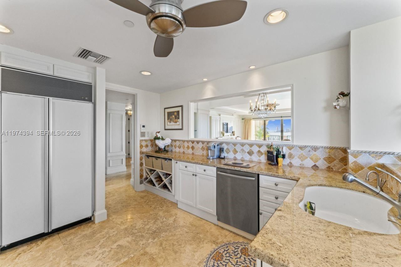 Real estate property located at 5266 Fisher Island Dr #5266, Miami-dade, Bayview Fisher Isl Condo, Miami Beach, FL