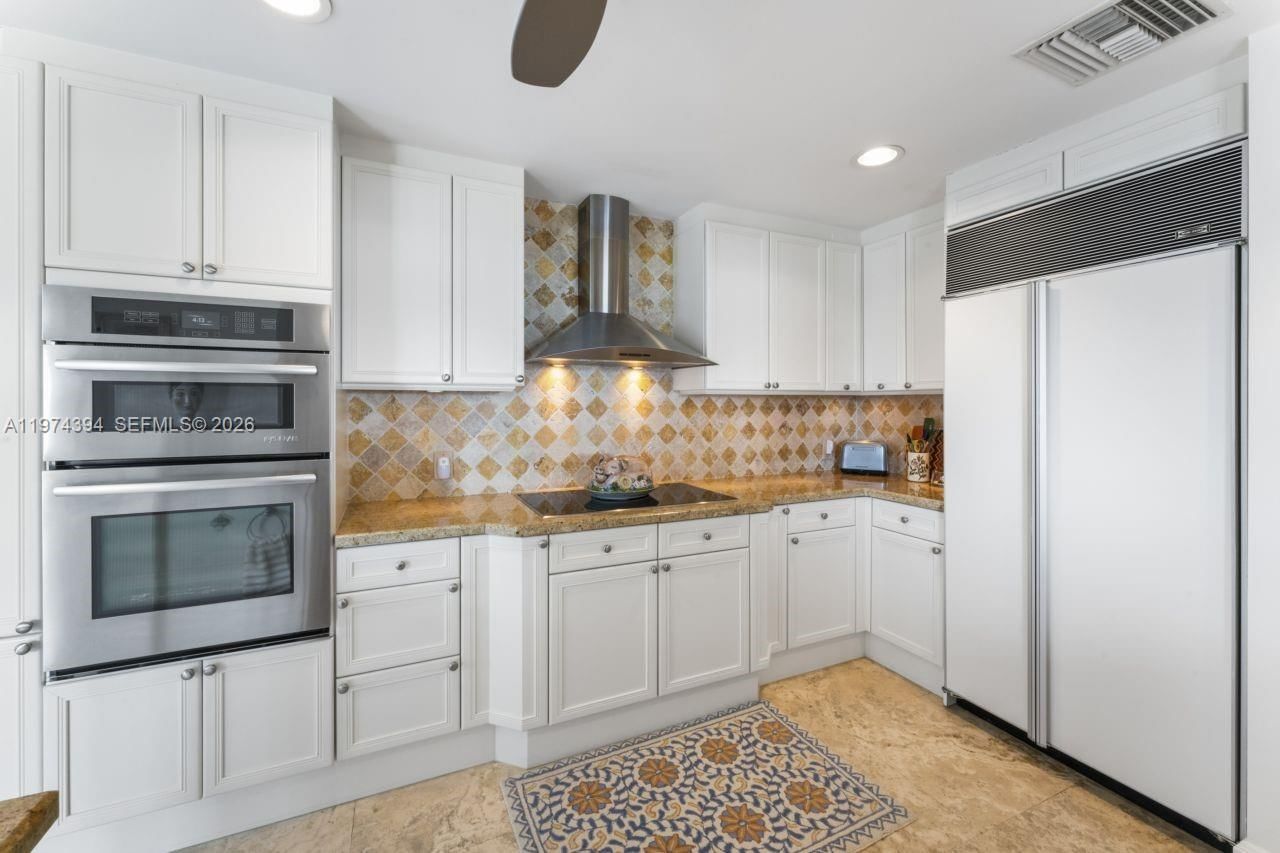 Real estate property located at 5266 Fisher Island Dr #5266, Miami-dade, Bayview Fisher Isl Condo, Miami Beach, FL