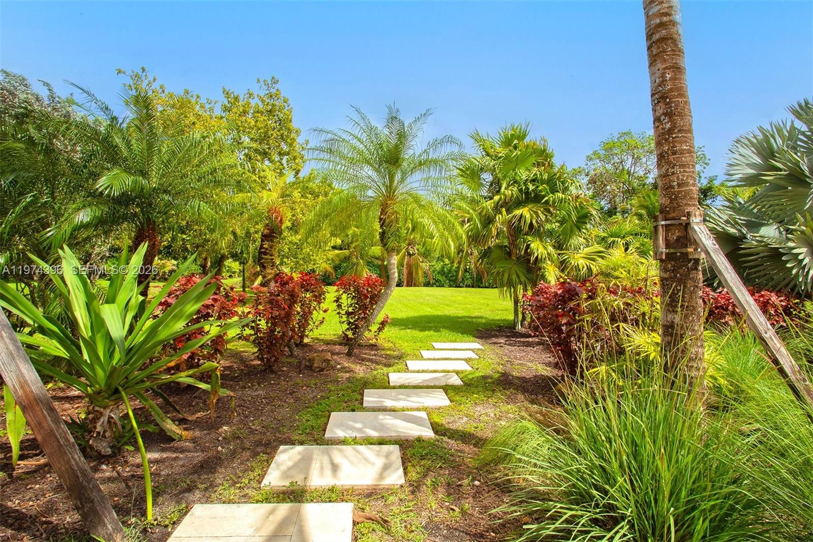 Real estate property located at 12021 4th St, Broward, Simons Plat, Plantation, FL