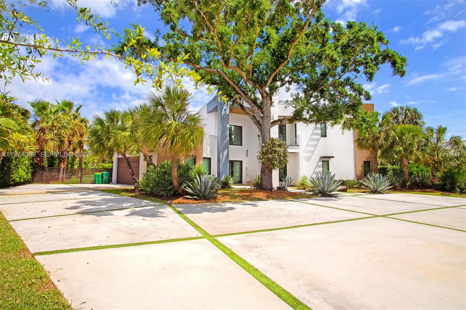 Real estate property located at 12021 4th St, Broward, Simons Plat, Plantation, FL