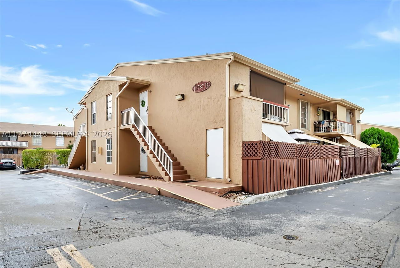 Real estate property located at 13787 66th St #254D, Miami-dade, The Meadows Lake North Co, Miami, FL