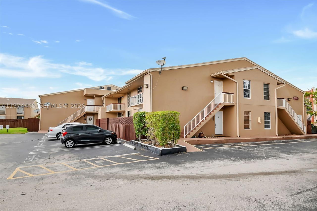 Real estate property located at 13787 66th St #254D, Miami-dade, The Meadows Lake North Co, Miami, FL