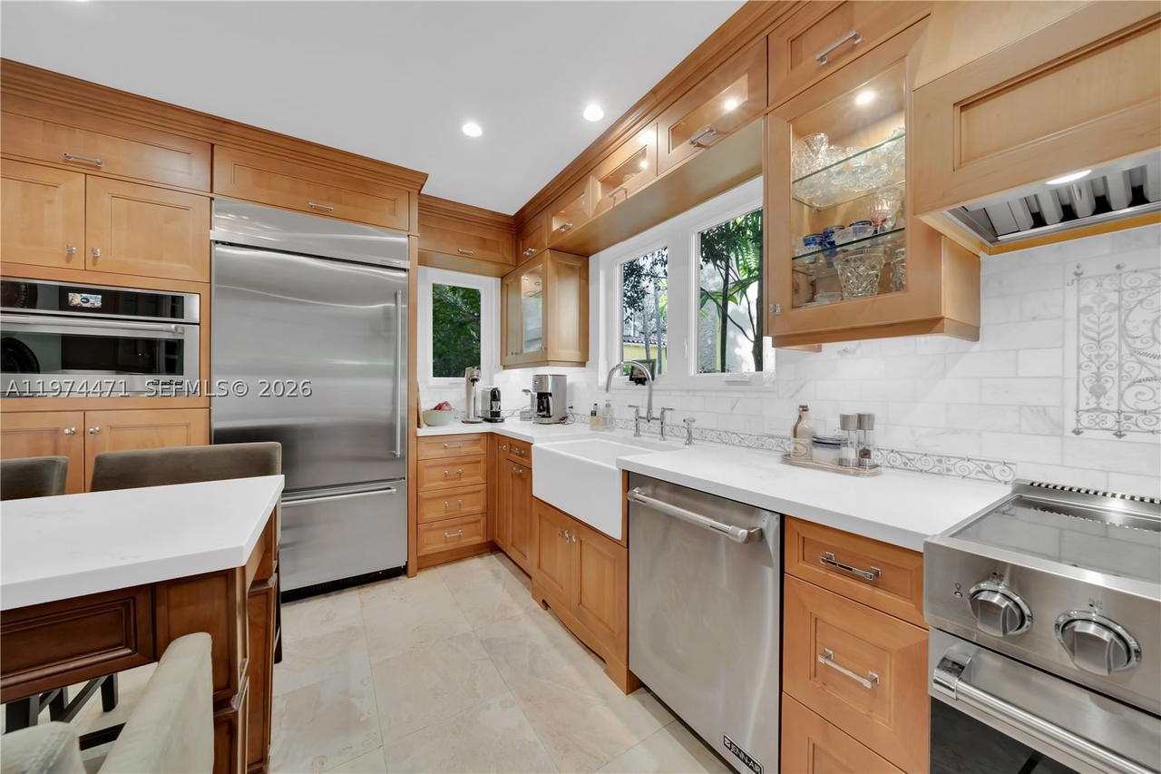 Real estate property located at 1720 Espanola Dr, Miami-dade, Espanola Heights, Miami, FL