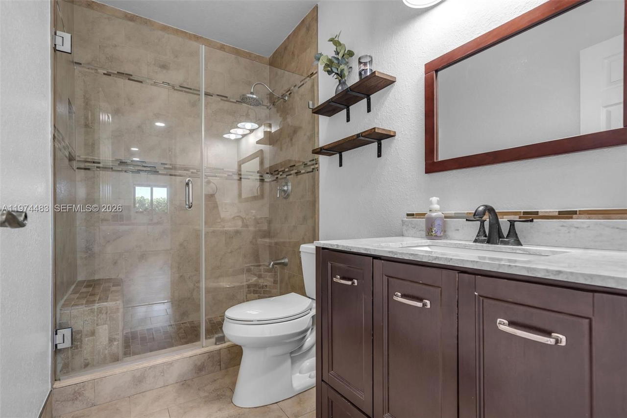 Real estate property located at 42 44th St, Miami-dade, Andrews Park Addn, Hialeah, FL