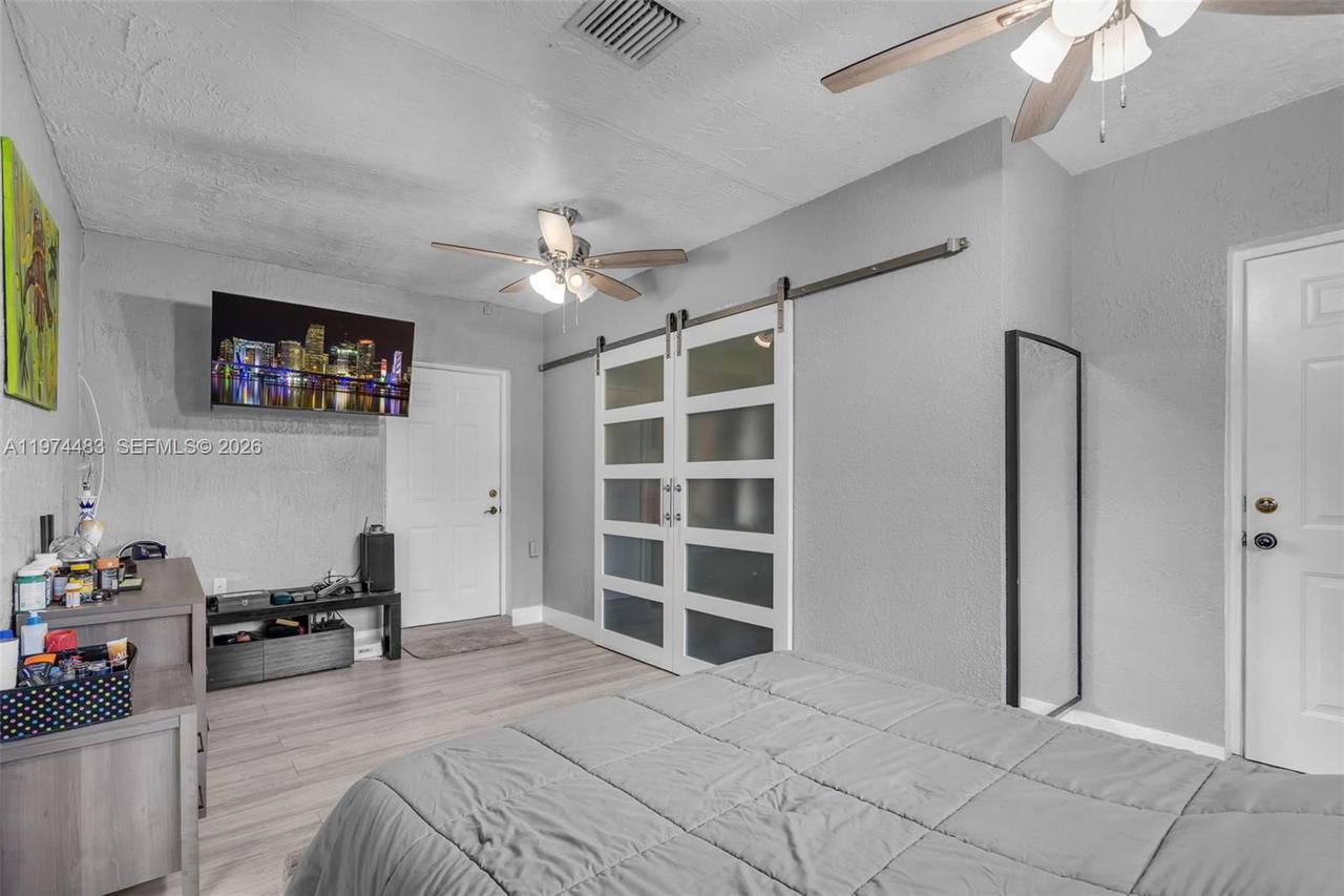 Real estate property located at 42 44th St, Miami-dade, Andrews Park Addn, Hialeah, FL