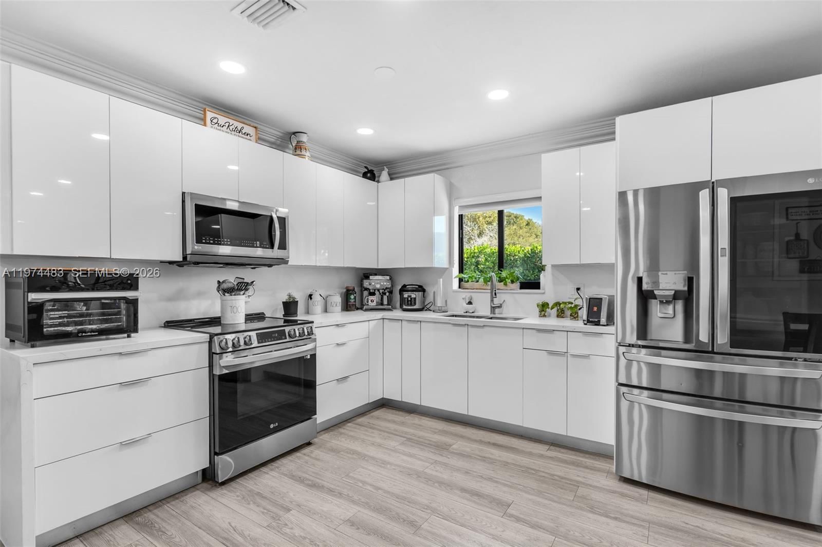 Real estate property located at 42 44th St, Miami-dade, Andrews Park Addn, Hialeah, FL