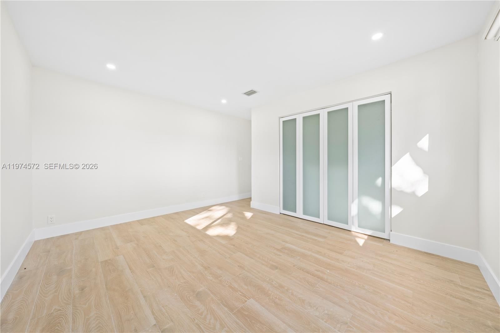 Real estate property located at 15131 31st Ct, Broward, Fla Fruit Lands Co Sub No, Davie, FL