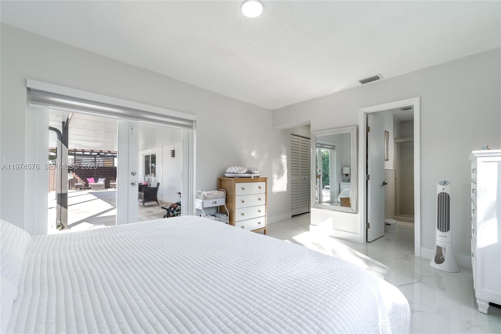 Real estate property located at 7100 19th Ter, Miami-dade, Harwood Village 2 Addn, Miami, FL