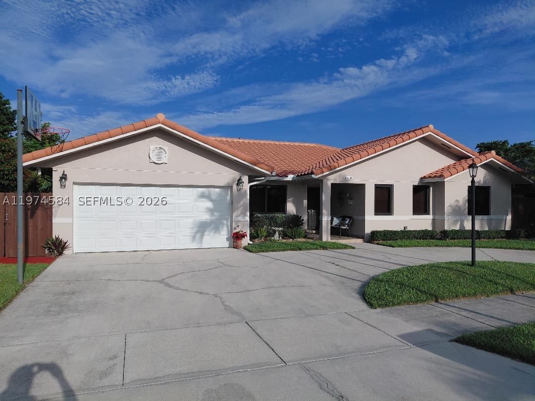Real estate property located at 15630 146th Ave, Miami-dade, South Landing Estates, Miami, FL