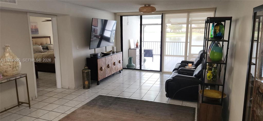Real estate property located at 1382 131st Place Cir E, Miami-dade, Trail Run Sec 2, Miami, FL