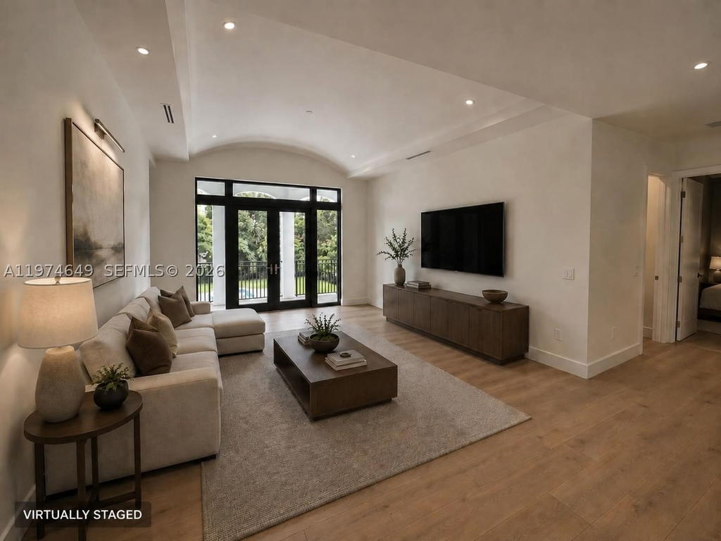 Real estate property located at 751 Ranch Rd, Broward, Bonaventure, Weston, FL
