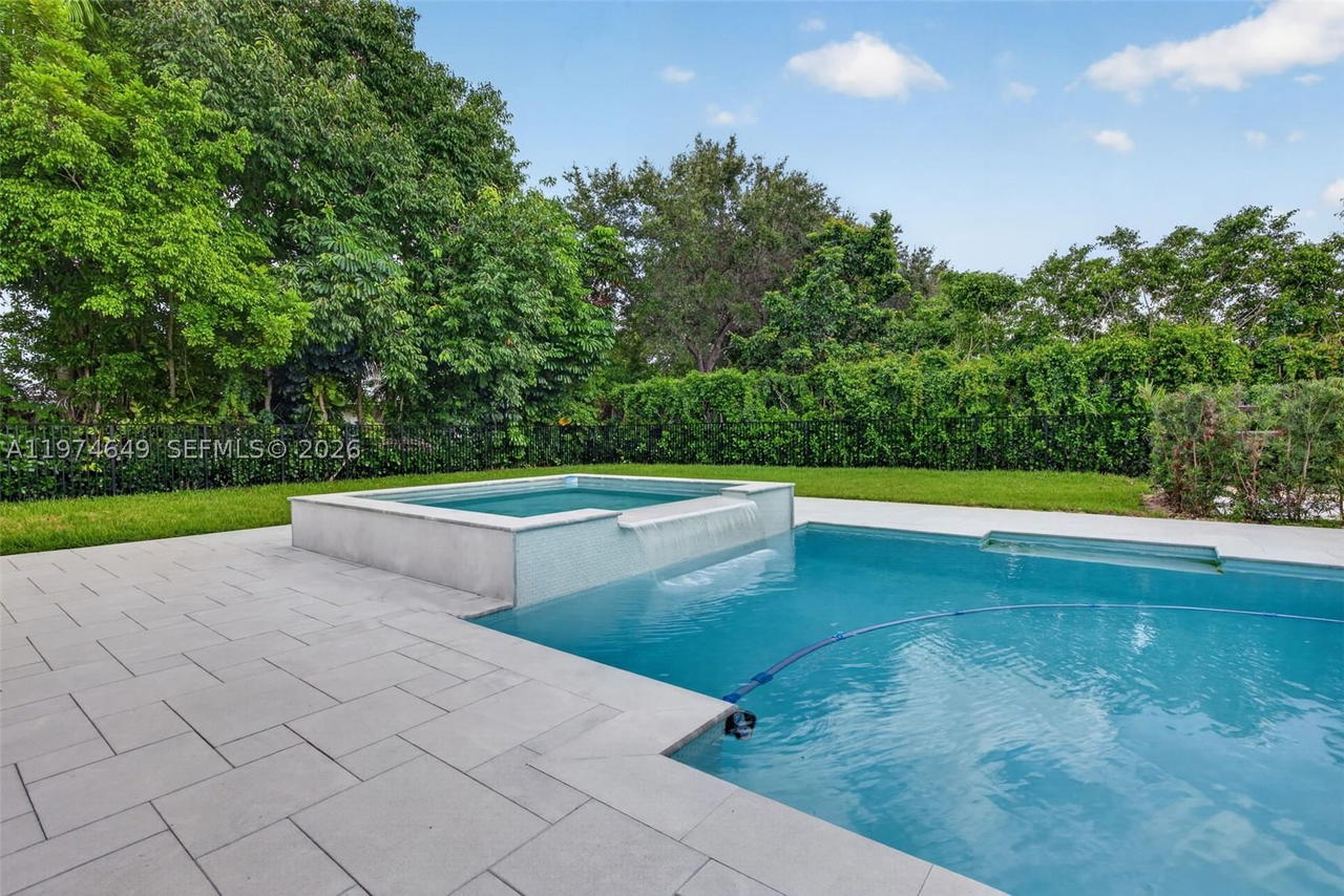 Real estate property located at 751 Ranch Rd, Broward, Bonaventure, Weston, FL