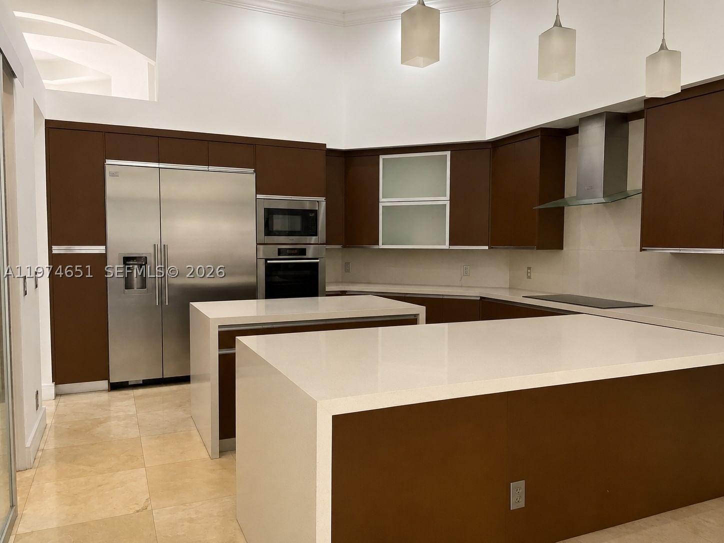 Real estate property located at 2503 Provence Cir, Broward, Sector 7 - Parcel T, Weston, FL