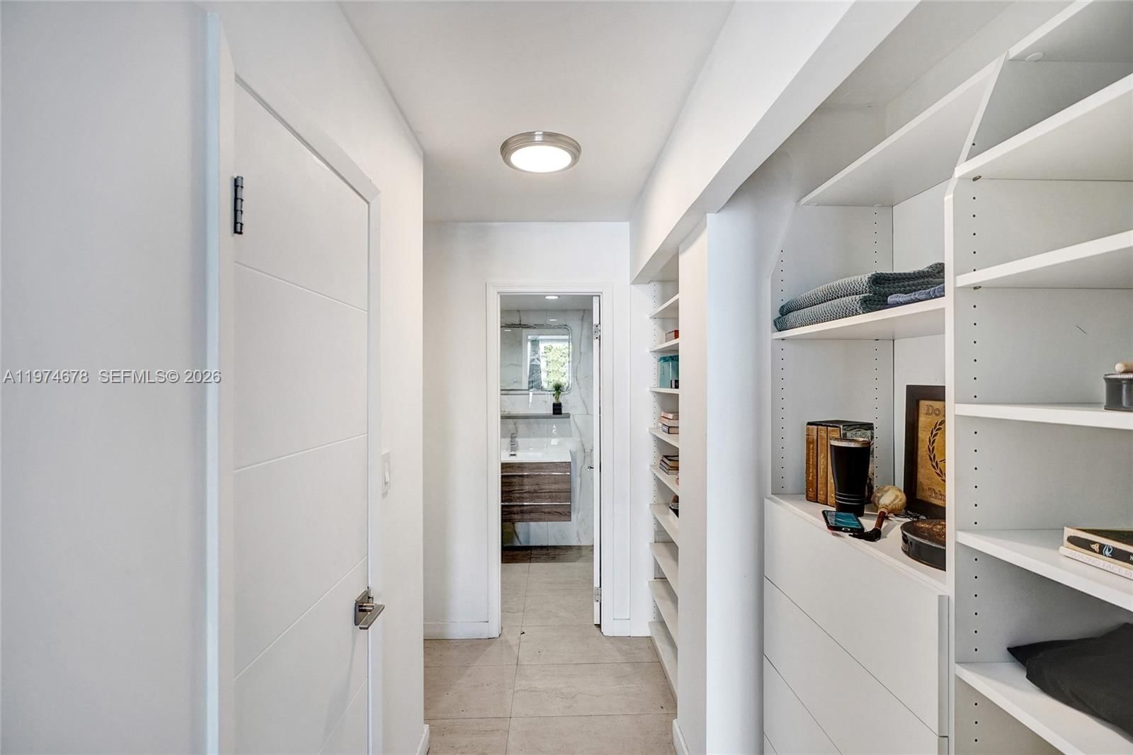 Real estate property located at 2750 183rd St #406, Miami-dade, Commodore Plaza Condo, Aventura, FL