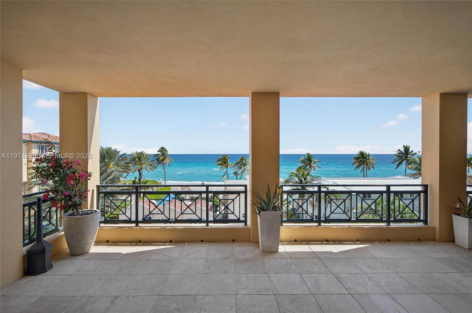 Real estate property located at 3415 Ocean Dr #401, Broward, Positano Beach, Hollywood, FL