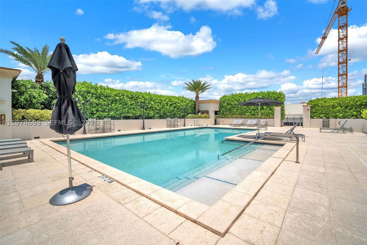 Real estate property located at 4100 Salzedo St #519, Miami-dade, One Village Place Condo, Coral Gables, FL