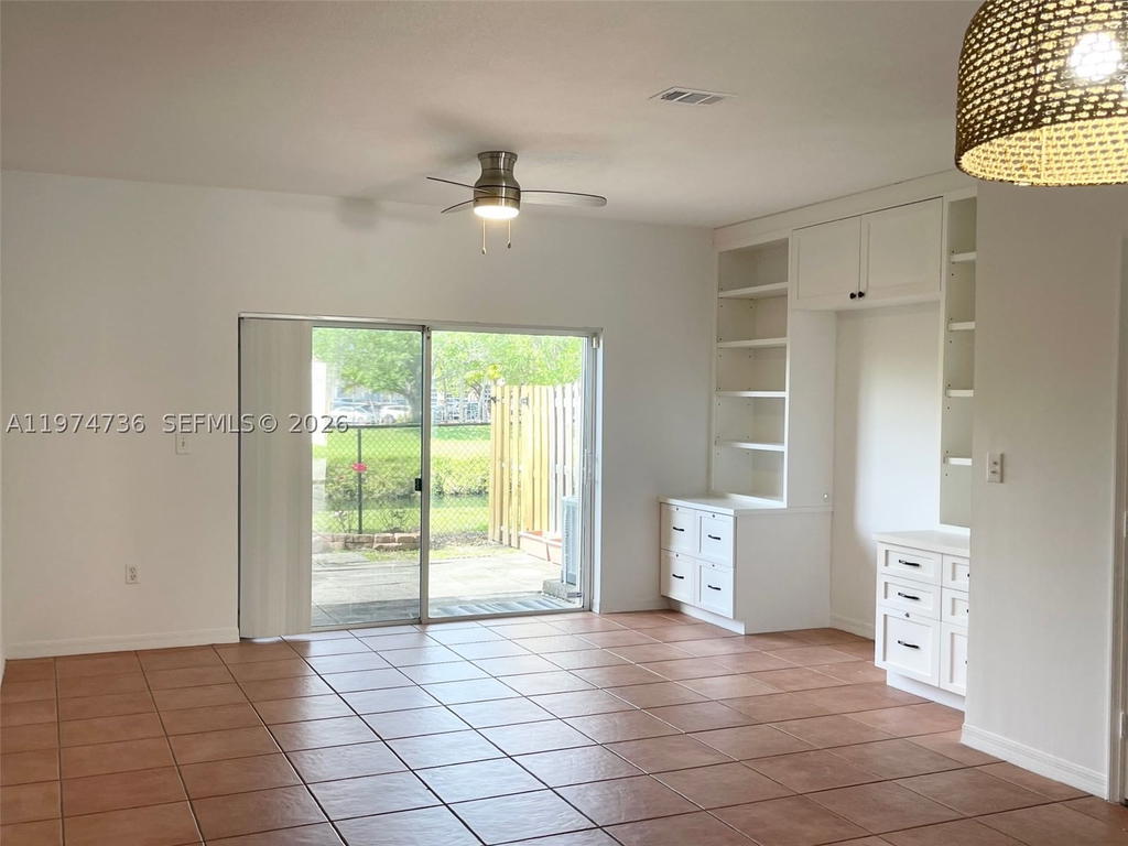 Real estate property located at 15750 92nd Ave #20C, Miami-dade, Hampton Place Condo, Palmetto Bay, FL