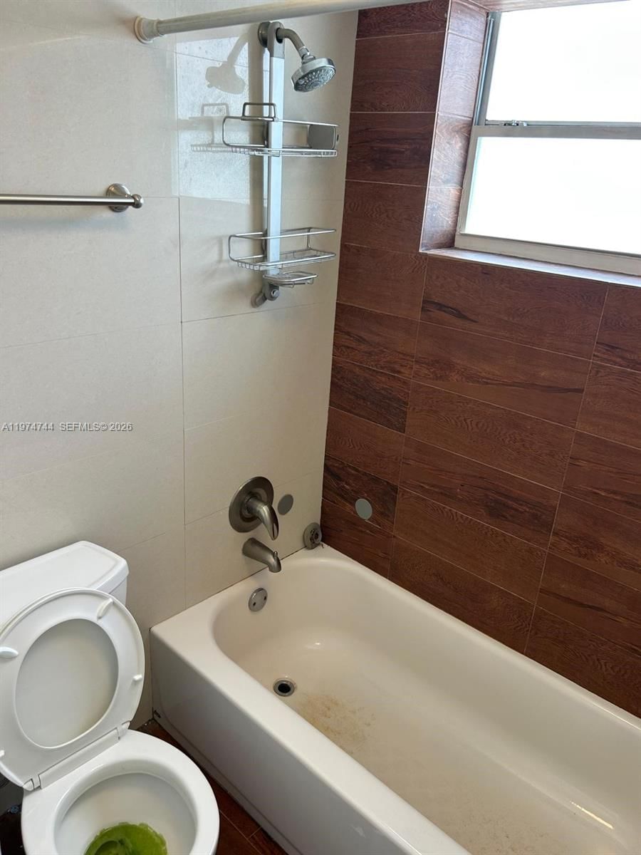 Real estate property located at 7904 West Dr #508, Miami-dade, Bayshore Yacht & Tennis C, North Bay Village, FL