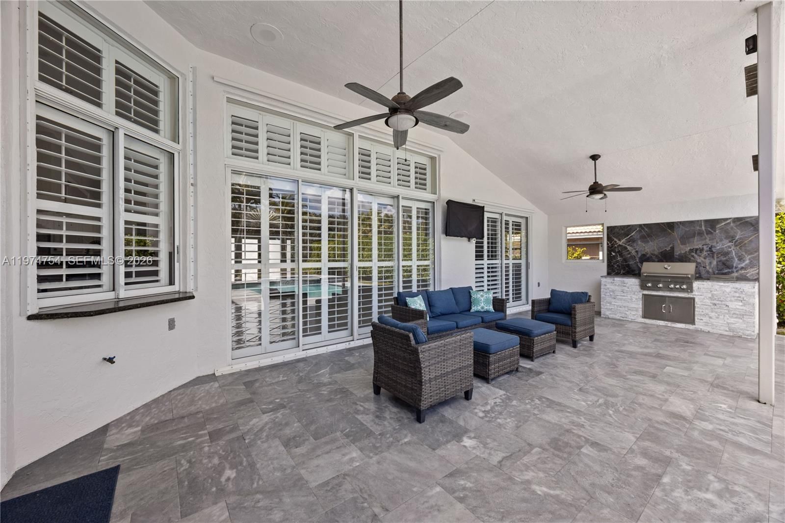 Real estate property located at 805 Bayside Ln, Broward, Orchid Island, Weston, FL