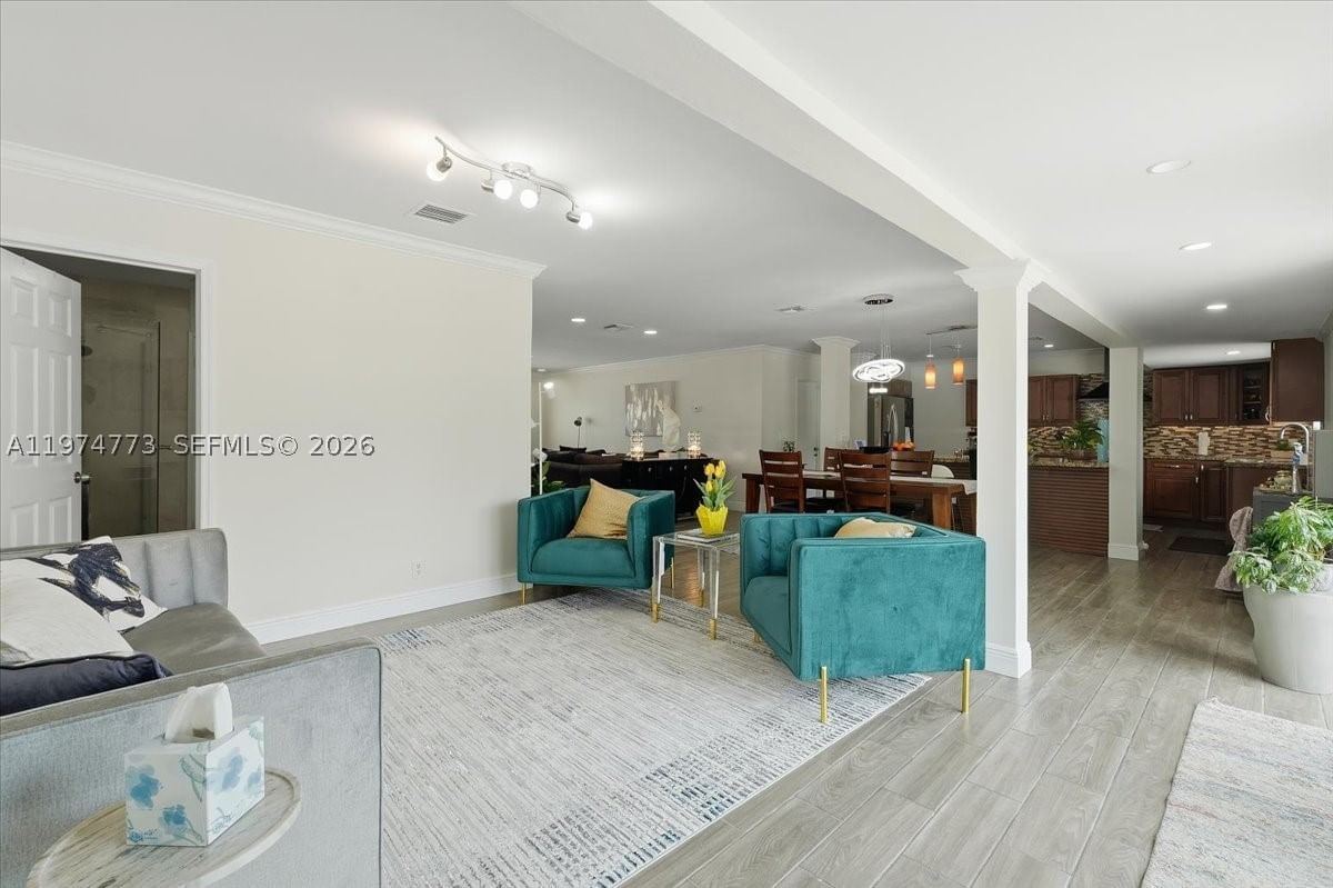 Real estate property located at 4925 Tyler St, Broward, Hollywood Hills, Hollywood, FL