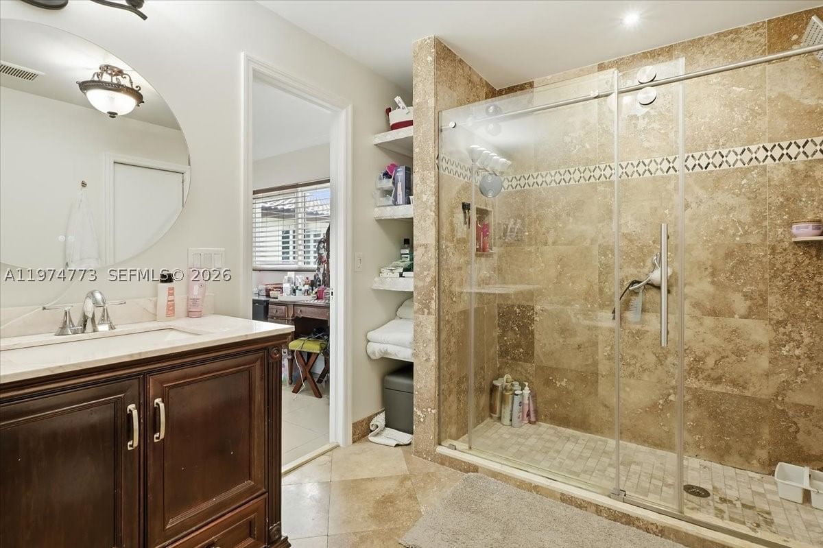 Real estate property located at 4925 Tyler St, Broward, Hollywood Hills, Hollywood, FL
