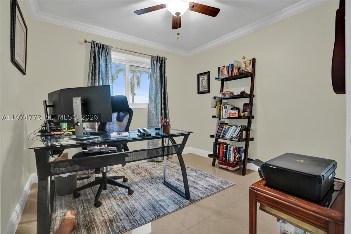 Real estate property located at 4925 Tyler St, Broward, Hollywood Hills, Hollywood, FL