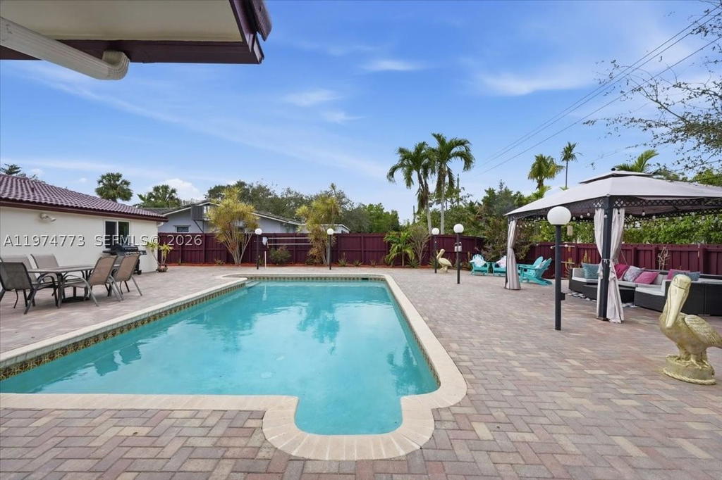 Real estate property located at 4925 Tyler St, Broward, Hollywood Hills, Hollywood, FL