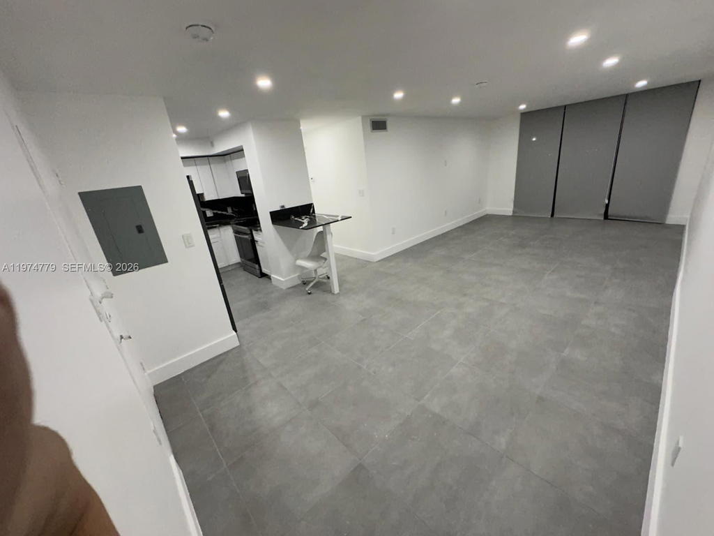 Real estate property located at 2500 135th St B103, Miami-dade, Dorset House Condo, North Miami, FL