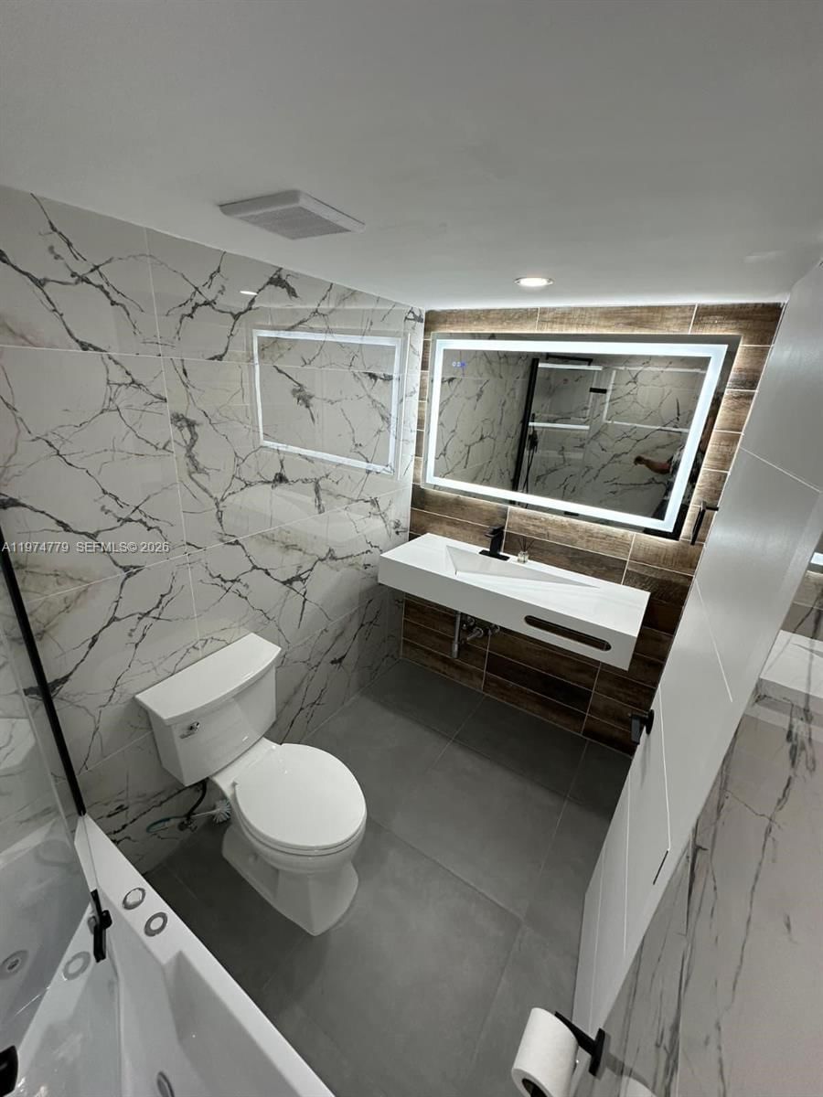 Real estate property located at 2500 135th St B103, Miami-dade, Dorset House Condo, North Miami, FL
