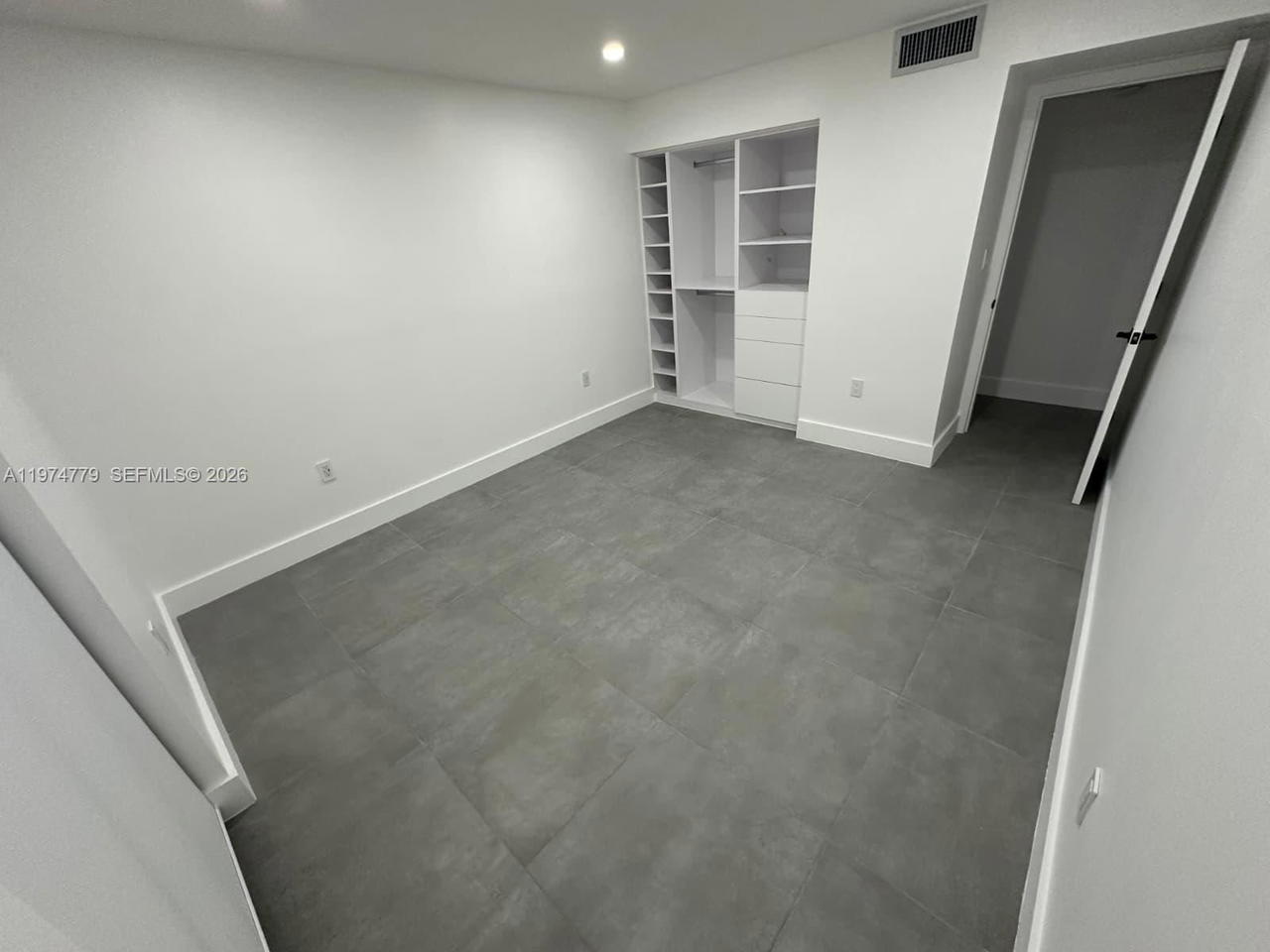 Real estate property located at 2500 135th St B103, Miami-dade, Dorset House Condo, North Miami, FL