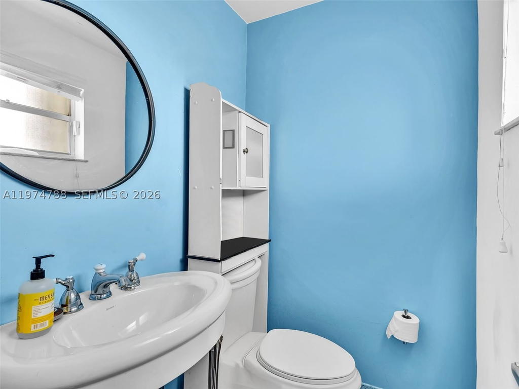 Real estate property located at 1236 Alton Rd #402, Miami-dade, Alton Star Condo, Miami Beach, FL