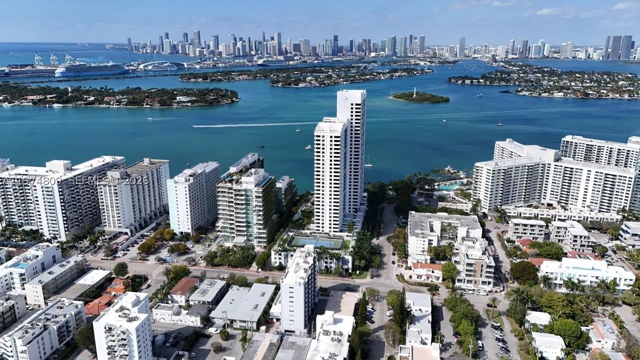 Real estate property located at 1345 West Ave #1004, Miami-dade, Golden West Condo, Miami Beach, FL
