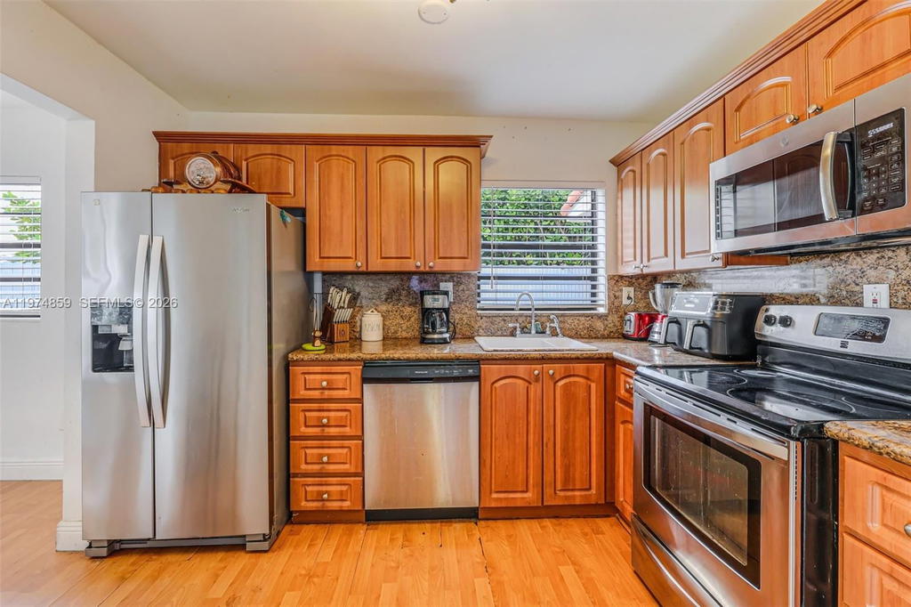 Real estate property located at 11751 30th St, Miami-dade, Southern Estates 13th Add, Miami, FL