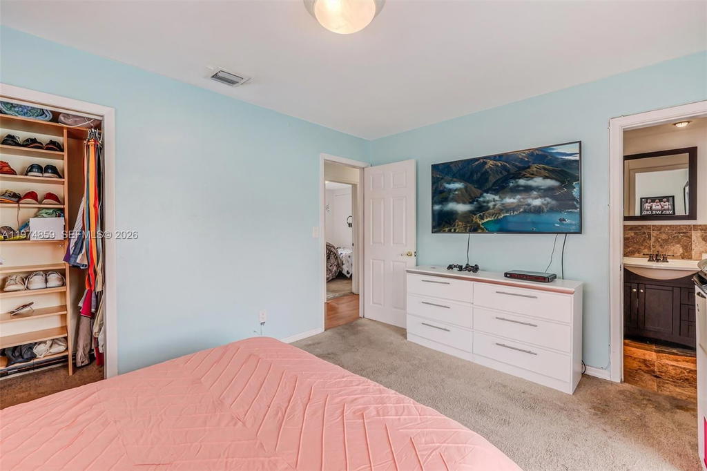 Real estate property located at 11751 30th St, Miami-dade, Southern Estates 13th Add, Miami, FL