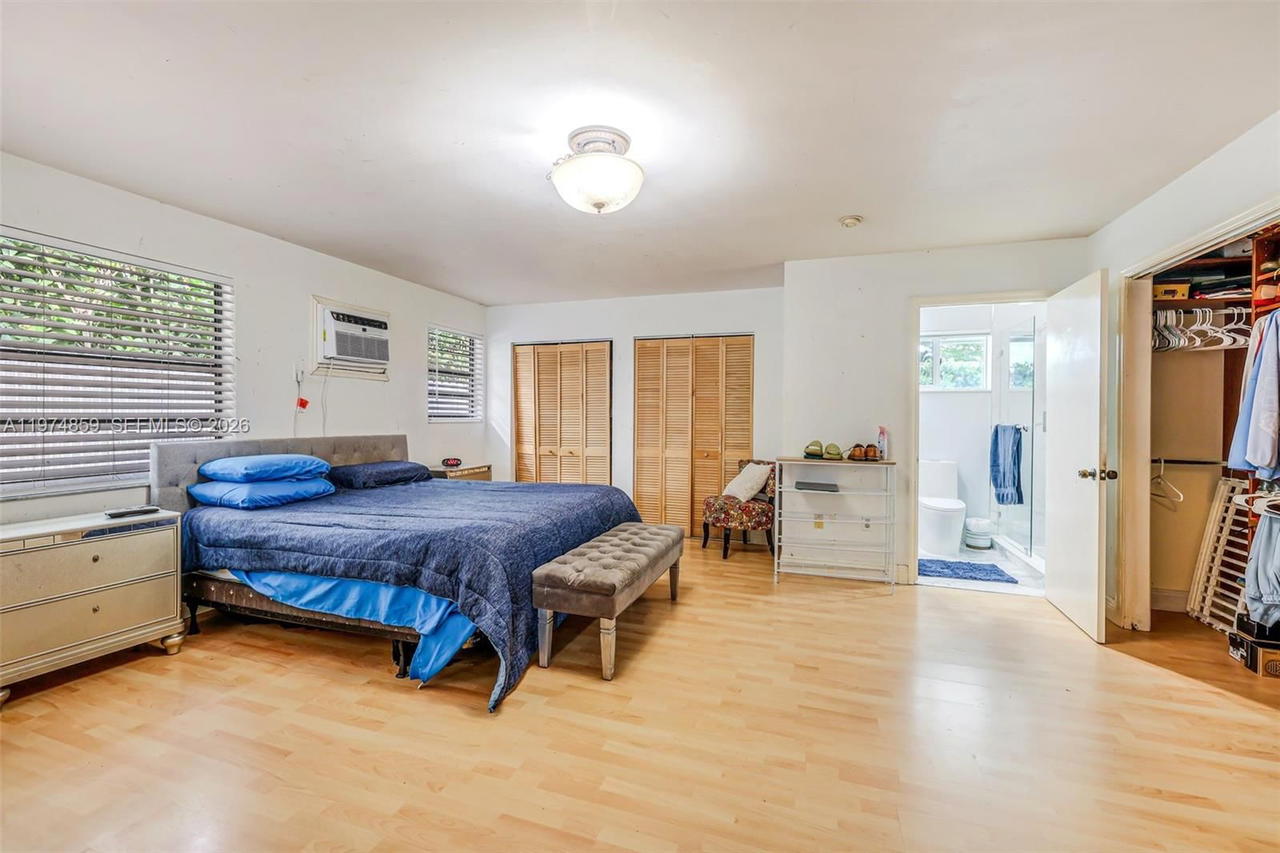 Real estate property located at 11751 30th St, Miami-dade, Southern Estates 13th Add, Miami, FL